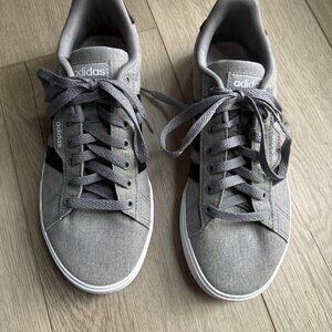 Adidas Model SGC 753002 Gray Canvas Shoes Size 7.5 Pre Owned